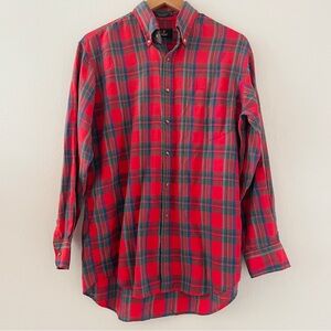 Vintage At Ease Red Green Holiday Flannel Button Down Long Sleeve Shirt